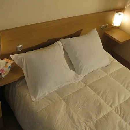 Tipi 2* Parigi