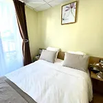 Tipi Hotel 2*