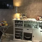 Tipi Hotel Paris